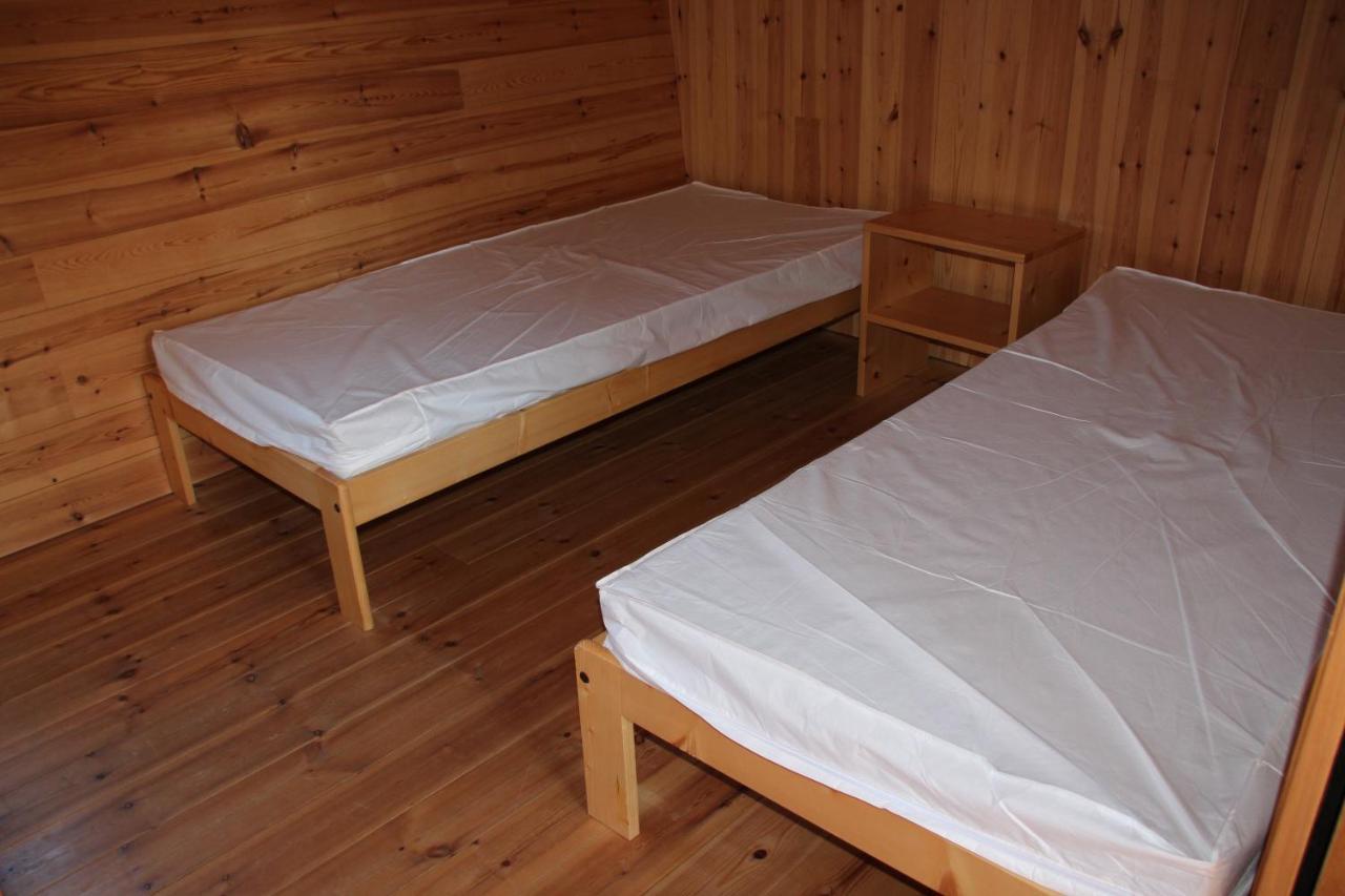 Camping Des Lacs*** Celles-sur-Plaine Ngoại thất bức ảnh